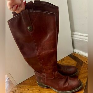 FRYE Melissa Boot Button 2 in Redwood Size 7
